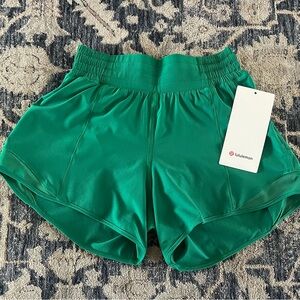 ***NWT*** Lululemon Hotty Hot HR short 4 inch lined, green Brand new with tags!!